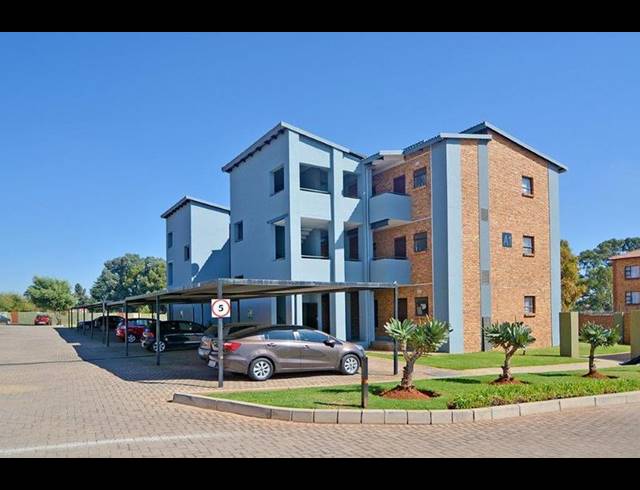 2 BEDROOM PROPERTY TO RENT IN PRINCESS